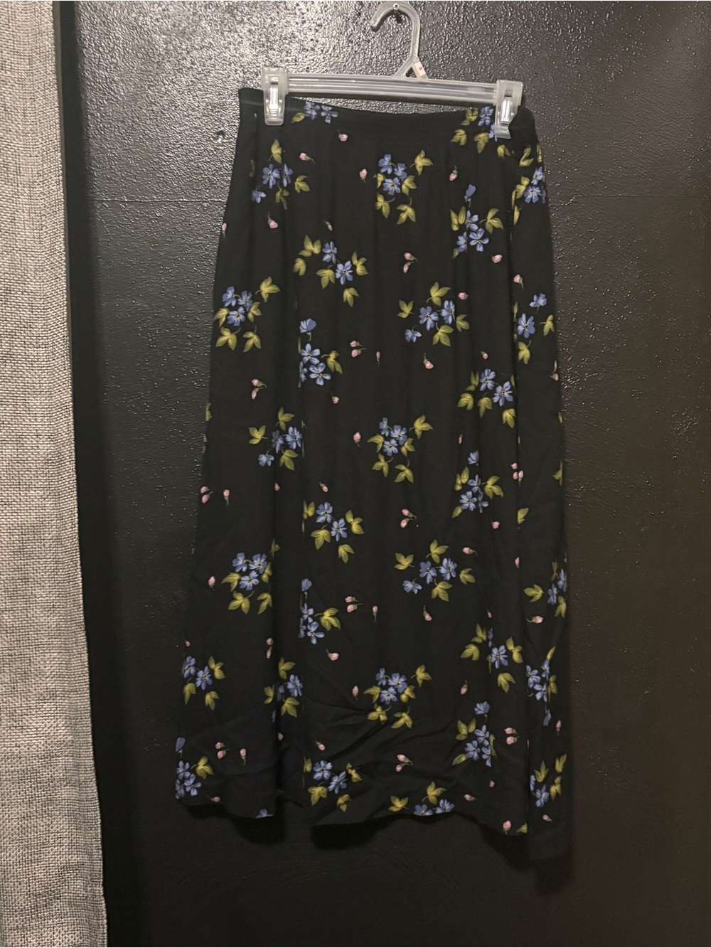 Vintage Bobbie Brooks Floral Midi Skirt - Black with Blue & Green Print Large